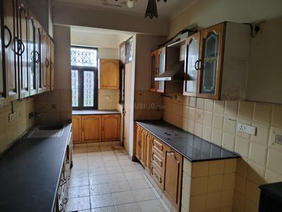 Kitchen Image of 1875 Sq.ft 3 BHK Apartment / Flat for rent in HRC Apartments, Indirapuram Ghaziabad for Rs. 31000