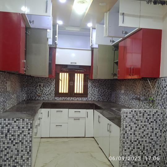 Bhagwati Garden, Dwarka Mor Property Details Video 1