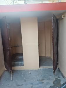 Bathroom Image of 500 Sq.ft 1 BHK Independent House for rent in Thiruverkkadu Chennai for Rs. 8000