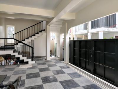 Parking Area Image of 3300 Sq.ft 5 BHK Villa for sale in Injambakkam Chennai for Rs. 31000000
