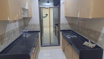 Kitchen Image of 900 Sq.ft 2 BHK Apartment / Flat for rent in Vashi Navi Mumbai for Rs. 50000