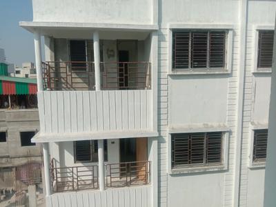 Bedroom Two Image of 880 Sq.ft 2 BHK Apartment / Flat for sale in Chinar Park Kolkata for Rs. 3800000