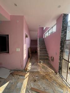 Image of 1350 Sq.ft 2 BHK Builder Floor for rent in Dayal Bagh, Agra for Rs. 13000