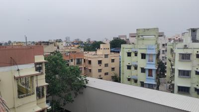 Image of 990 Sq.ft 2 BHK Apartment / Flat for rent in VIP Nagar, Kolkata for Rs. 20000