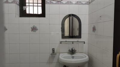 Image of 2000 Sq.ft 5 BHK Independent House for sale in Phi III, Greater Noida for Rs. 49000000