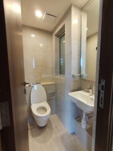 Image of 550 Sq.ft 1 BHK Apartment / Flat for sale in Hiranandani Regent Hill A B C D And E Wing, Powai, Mumbai for Rs. 19200000