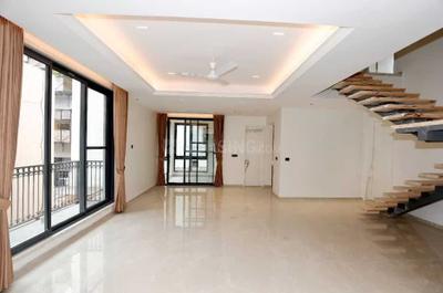 Hall Image of 5034 Sq.ft 4 BHK Duplex for sale in Halasuru Bengaluru for Rs. 135000000