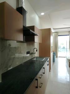 Kitchen Image of 800 Sq.ft 1 RK Apartment / Flat for rent in DLF Phase 5 Gurgaon for Rs. 28000