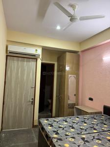 Bedroom Image of Shiv niwas pg in Sector 126, Noida