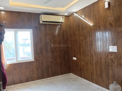 Bedroom Image of 300 Sq.ft 1 RK Builder Floor for rent in Sarvapriya Vihar New Delhi for Rs. 35000