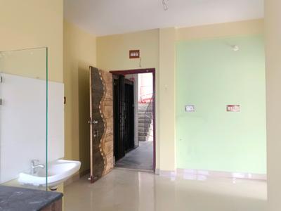 Living Room Image of 700 Sq.ft 2 BHK Apartment / Flat for sale in Baghajatin Kolkata for Rs. 3500000