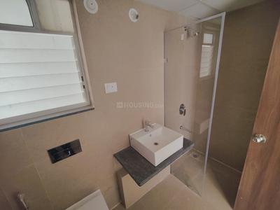 Bathroom Image of 1600 Sq.ft 3 BHK Apartment / Flat for sale in Runwal The Central Park, Chinchwad Pune for Rs. 18500000