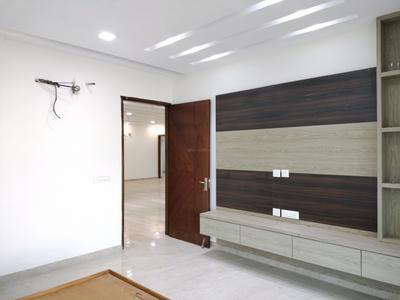Bedroom Image of 3150 Sq.ft 4 BHK Builder Floor for sale in Sector 17 Faridabad for Rs. 37000000