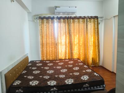 Bedroom Image of 1080 Sq.ft 2 BHK Apartment / Flat for rent in Adani The Meadows, Shantigram Ahmedabad for Rs. 35000