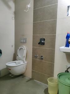 Common Bathroom Image of 850 Sq.ft 2 BHK Apartment / Flat for sale in Piramal Vaikunth , Thane West Thane for Rs. 11500000