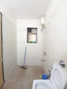 Bathroom Image of 800 Sq.ft 2 BHK Apartment / Flat for sale in Neptune Flying Kites A Wing Right Wing, Bhandup West Mumbai for Rs. 16800000