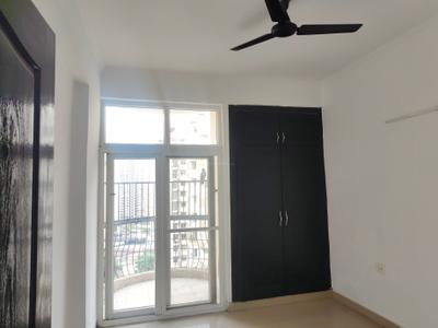 Bedroom Image of 1050 Sq.ft 2.5 BHK Apartment / Flat for sale in Amrapali Silicon City, Sector 76 Noida for Rs. 11800000