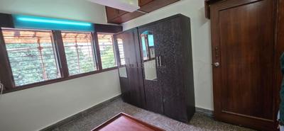 Bedroom Image of 809 Sq.ft 2 BHK Apartment / Flat for rent in Mahim Mumbai for Rs. 80000