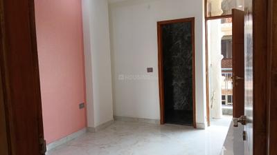 Bedroom Image of 1390 Sq.ft 3 BHK Apartment / Flat for sale in Avenue 1, Sector 73 Noida for Rs. 5100000