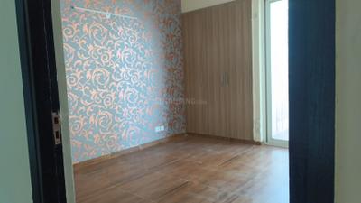 Bedroom Image of 1200 Sq.ft 2 BHK Apartment / Flat for rent in Assotech The Nest, Crossings Republik Ghaziabad for Rs. 18500