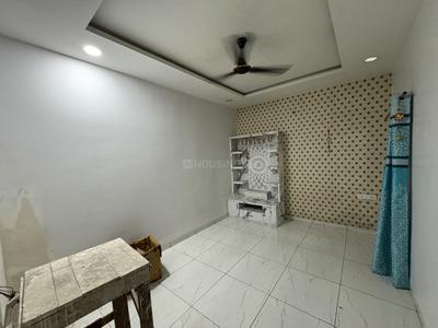 Bedroom Image of 1300 Sq.ft 3 BHK Independent House for rent in Bhawrasla Indore for Rs. 18000