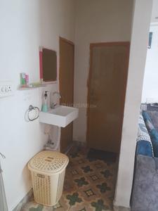 Bathroom Image of 675 Sq.ft 1 BHK Apartment / Flat for sale in Simandhar Enclave, Ghatlodiya Ahmedabad for Rs. 3800000