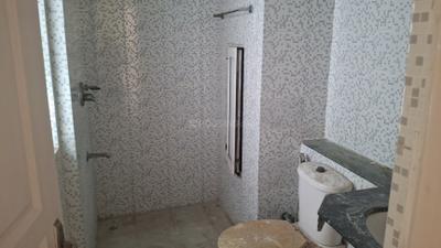Image of 2300 Sq.ft 3.5 BHK Apartment / Flat for rent in BPTP The Resort, Sector 75, Faridabad for Rs. 28000