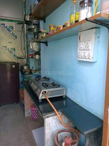 Kitchen Image of 1150 Sq.ft 3 BHK Apartment / Flat for rent in  RWA Pocket B Dilshad Garden, Dilshad Garden New Delhi for Rs. 9000