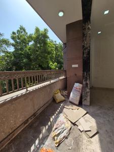 Balcony Image of 1000 Sq.ft 2 BHK Builder Floor for sale in Ramesh Nagar New Delhi for Rs. 16500000