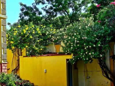 Image of 7700 Sq.ft 5 BHK Independent House for sale in Padur, Chennai for Rs. 105000000