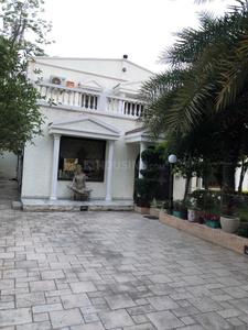 Image of 10000 Sq.ft 4 BHK Independent House for sale in Sainik Farm, New Delhi for Rs. 105000000