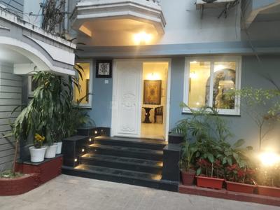Hall Image of 3700 Sq.ft 5 BHK Apartment / Flat for sale in Park Street Area Kolkata for Rs. 70000000