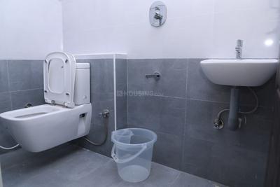 Bathroom Image of HelloWorld Global in Perumbakkam, Chennai