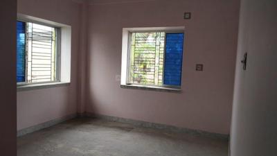 Bedroom Image of 860 Sq.ft 2 BHK Apartment / Flat for sale in Hemlata Apartment, Ward No 113 Kolkata for Rs. 3000000