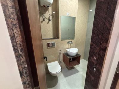 Bathroom Image of 1000 Sq.ft 2 BHK Apartment / Flat for rent in Raja Park Jaipur for Rs. 25000