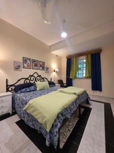 Bedroom Image of 2000 Sq.ft 3.5 BHK Apartment / Flat for rent in Sudhir Amrapali Complex, Kalyani Nagar Pune for Rs. 125000
