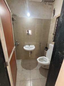 Image of 750 Sq.ft 2 BHK Apartment / Flat for rent in DB Ozone, Dahisar East, Mumbai for Rs. 28000