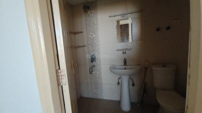 Image of 1295 Sq.ft 3 BHK Apartment / Flat for sale in Supertech Cape Town, Sector 74, Noida for Rs. 13450000