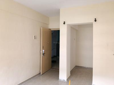 Living Room Image of 750 Sq.ft 2 BHK Apartment / Flat for sale in Raunak Unnathi Woods Phase 4 and 5, Thane West Thane for Rs. 7200000