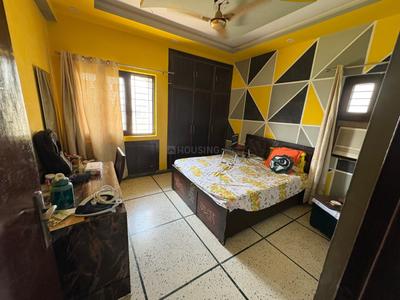 Bedroom Image of 1500 Sq.ft 3 BHK Builder Floor for sale in Sector 4 Gurgaon for Rs. 25000000