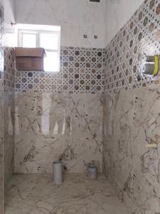 Common Bathroom Image of 1075 Sq.ft 2 BHK Apartment / Flat for sale in Medavakkam Chennai for Rs. 5500000