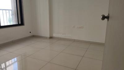 Bedroom Image of 775 Sq.ft 1.5 BHK Apartment / Flat for sale in Sun Rising Homes, Gota Ahmedabad for Rs. 4200000