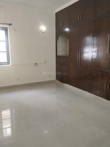 Bedroom Image of 1800 Sq.ft 3 BHK Builder Floor for rent in Alaknanda New Delhi for Rs. 70000