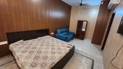 Bedroom Image of 2000 Sq.ft 3 BHK Independent House for sale in Sector 110 Gurgaon for Rs. 9000000