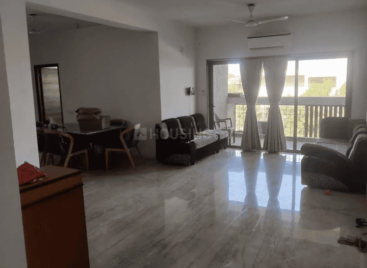 REALERA ISKON AMBLI ROAD More Images 1