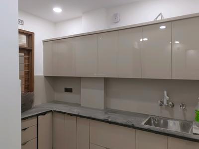 Kitchen Image of 950 Sq.ft 2 BHK Builder Floor for sale in Pitampura New Delhi for Rs. 8000000