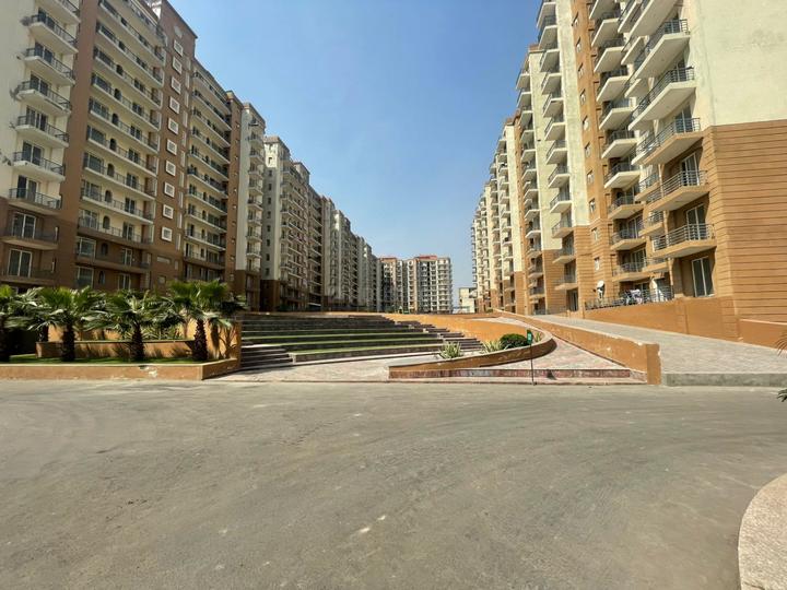 Ruhil Residency Main Image 1