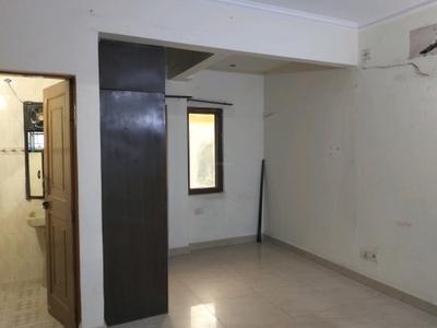 Bedroom Image of 900 Sq.ft 3 BHK Apartment / Flat for sale in Vikaspuri New Delhi for Rs. 14000000