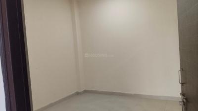 Bedroom Image of 500 Sq.ft 1 BHK Apartment / Flat for rent in Sangam Vihar New Delhi for Rs. 8500