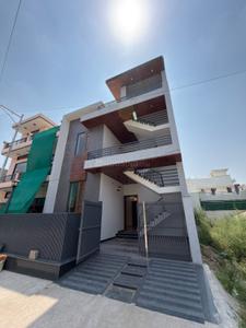Image of 2200 Sq.ft 4 BHK Independent House for sale in Santoshi Nagar, Raipur for Rs. 7000000